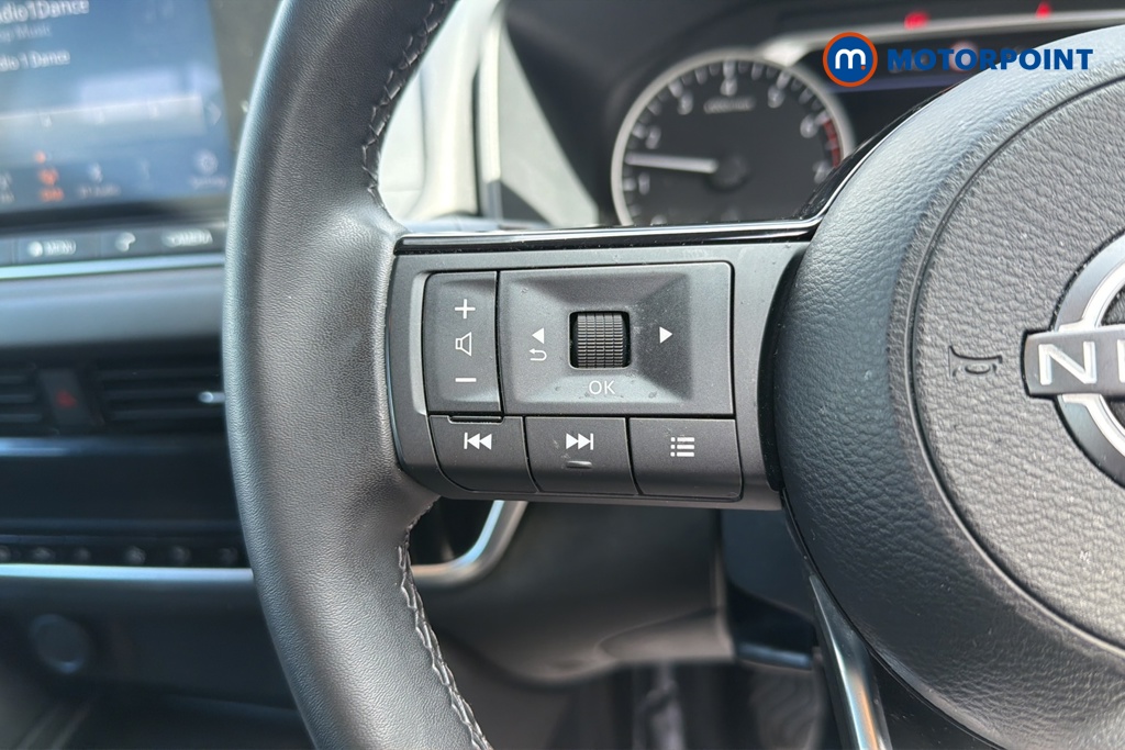 Nissan Qashqai Acenta Premium Manual Petrol SUV - Stock Number (1649660) - 4th supplementary image