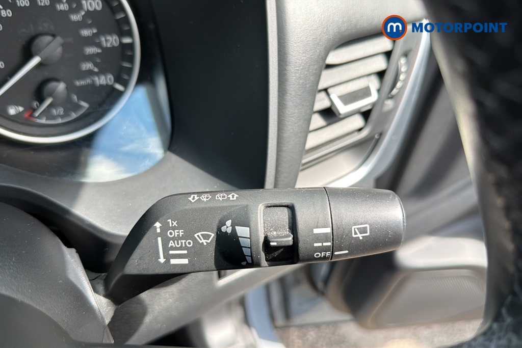 Nissan Qashqai Acenta Premium Manual Petrol SUV - Stock Number (1649660) - 6th supplementary image