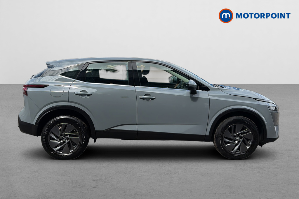 Nissan Qashqai Acenta Premium Manual Petrol SUV - Stock Number (1649660) - Passenger side