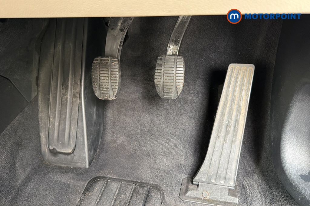 BMW X1 Xline Manual Petrol SUV - Stock Number (1649741) - 24th supplementary image