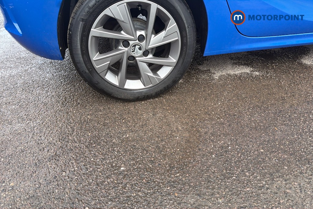 Vauxhall Corsa Design Manual Petrol Hatchback - Stock Number (1635752) - 49th supplementary image