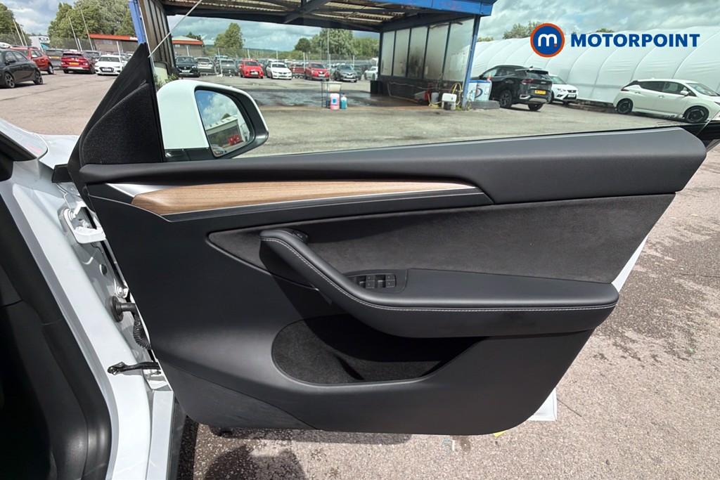 Tesla Model Y Rwd 5Dr Auto Automatic Electric SUV - Stock Number (1637009) - 19th supplementary image