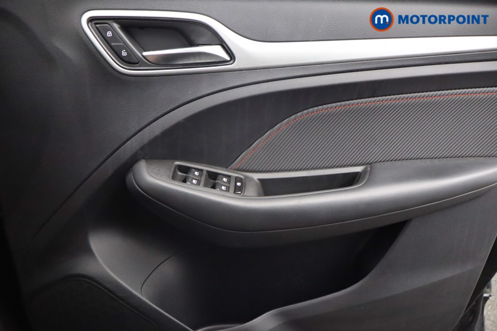 Mg Motor Uk ZS Exclusive Manual Petrol SUV - Stock Number (1638205) - 8th supplementary image