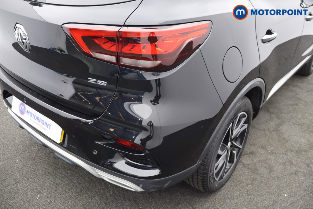 Mg Motor Uk ZS Exclusive Manual Petrol SUV - Stock Number (1638205) - 14th supplementary image