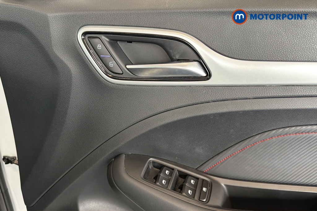 Mg Motor Uk ZS Exclusive Manual Petrol SUV - Stock Number (1638928) - 19th supplementary image