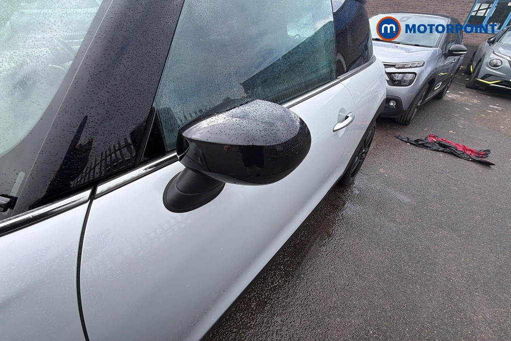 Mini Hatchback Cooper Classic Manual Petrol Hatchback - Stock Number (1639044) - 43rd supplementary image
