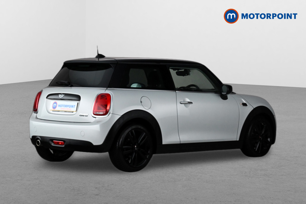 Mini Hatchback Cooper Classic Manual Petrol Hatchback - Stock Number (1639044) - Drivers side rear corner
