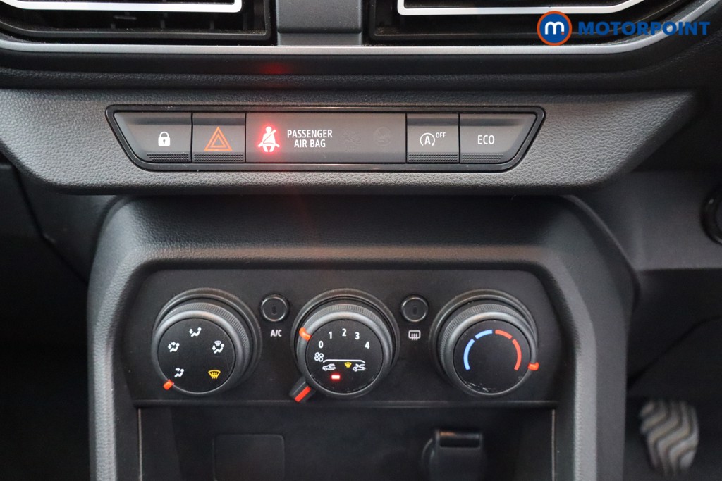 Dacia Sandero Expression Manual Petrol Hatchback - Stock Number (1641198) - 3rd supplementary image