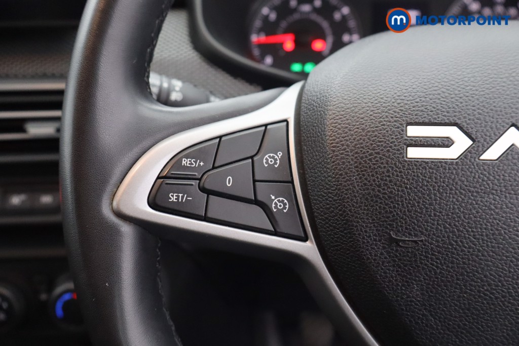 Dacia Sandero Expression Manual Petrol Hatchback - Stock Number (1641198) - 5th supplementary image