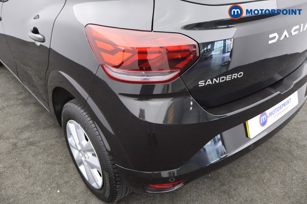 Dacia Sandero Expression Manual Petrol Hatchback - Stock Number (1641198) - 13th supplementary image