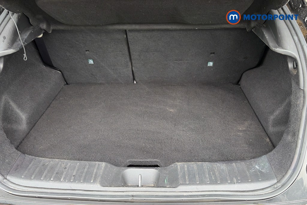 Nissan Juke N-Connecta Automatic Petrol SUV - Stock Number (1641230) - 33rd supplementary image