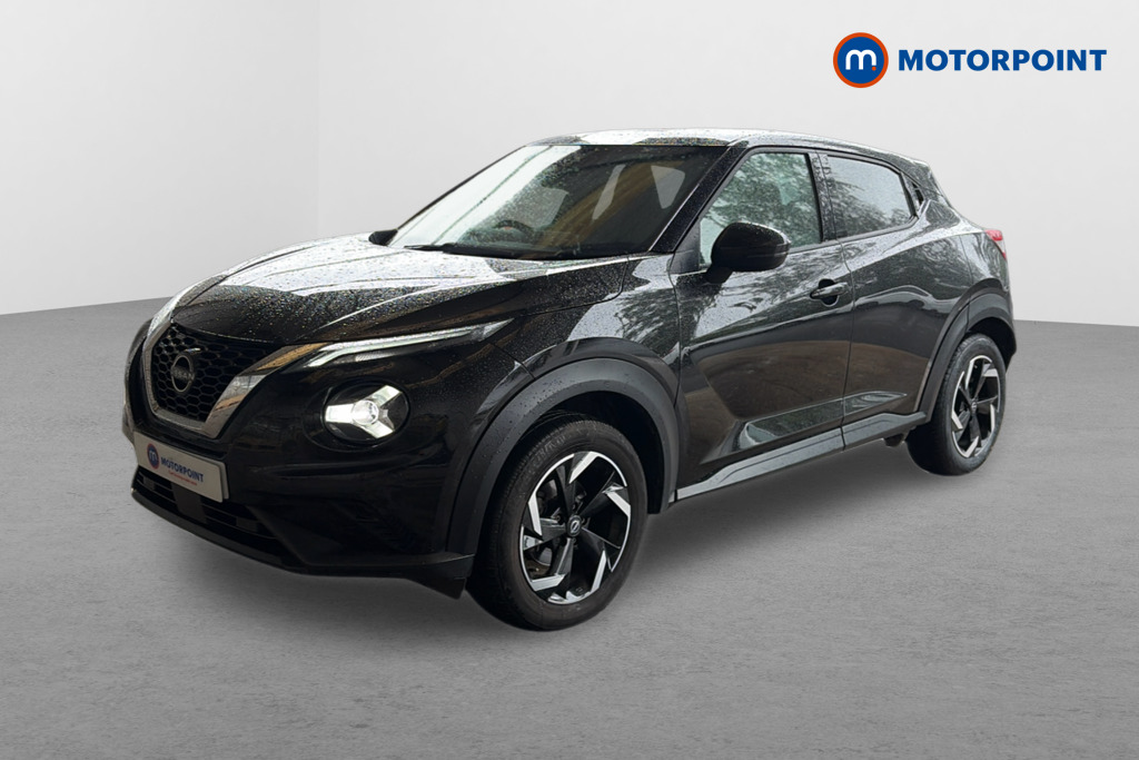Nissan Juke N-Connecta Automatic Petrol SUV - Stock Number (1641230) - Passenger side front corner