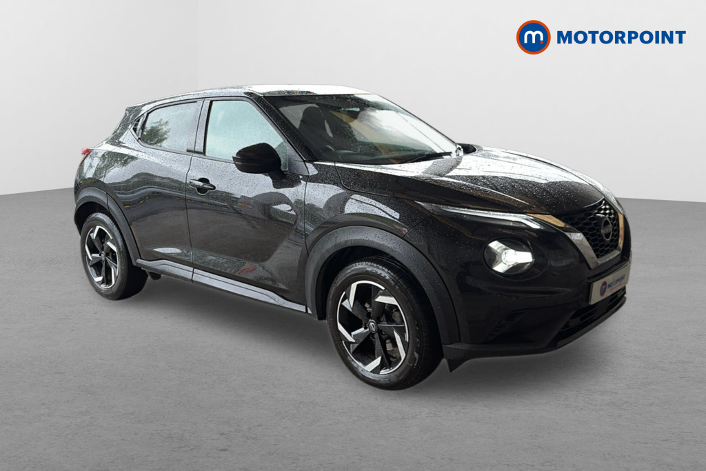 Nissan Juke N-Connecta Automatic Petrol SUV - Stock Number (1641230) - Drivers side front corner