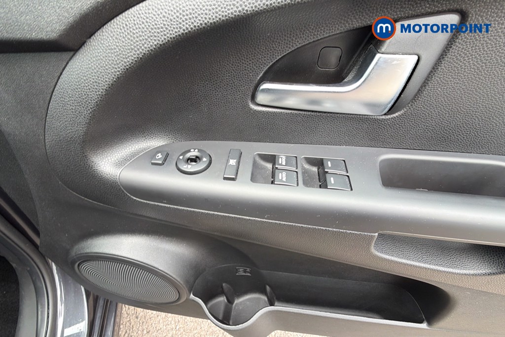 KIA Venga 2 Automatic Petrol People Carrier - Stock Number (1641572) - 20th supplementary image