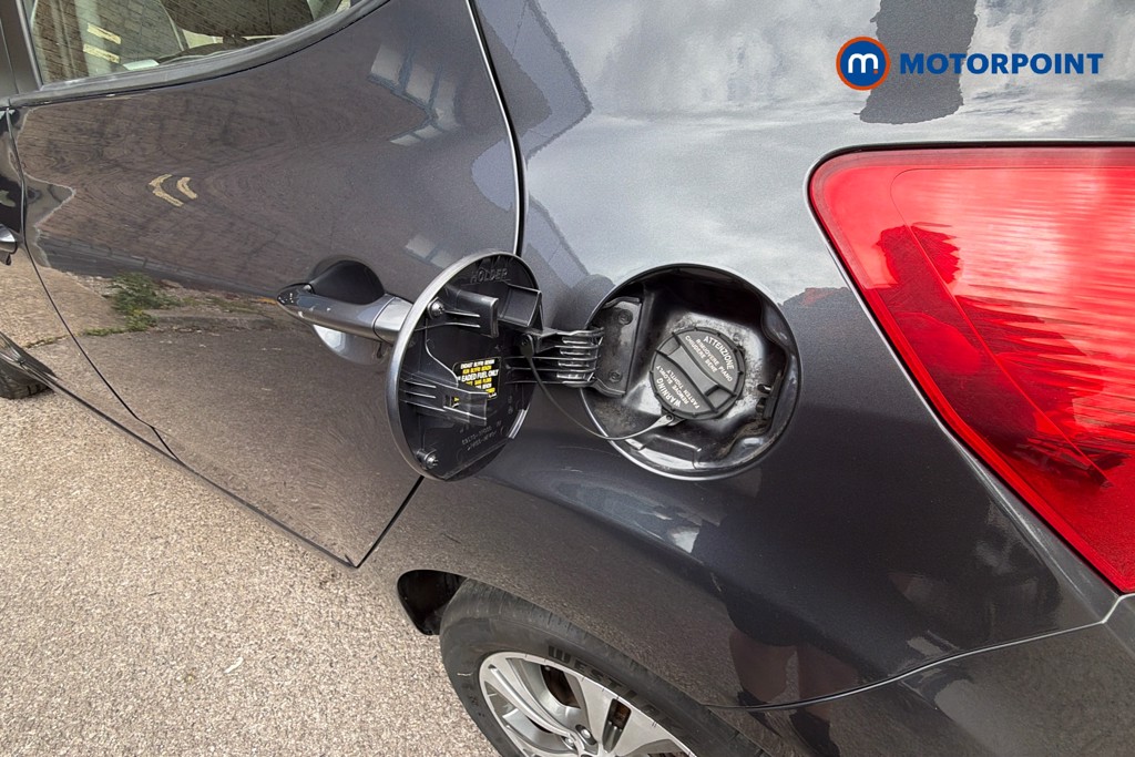 KIA Venga 2 Automatic Petrol People Carrier - Stock Number (1641572) - 41st supplementary image