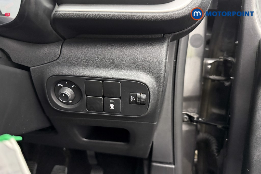 Citroen C3 Plus Manual Petrol Hatchback - Stock Number (1642015) - 21st supplementary image