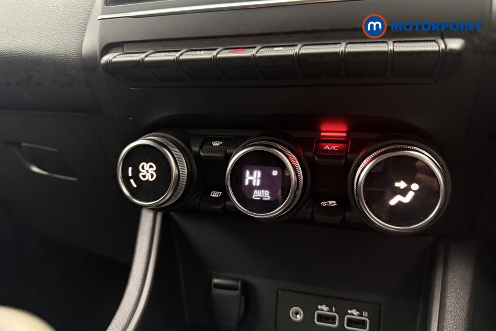 Renault Captur Techno Manual Petrol SUV - Stock Number (1642364) - 14th supplementary image