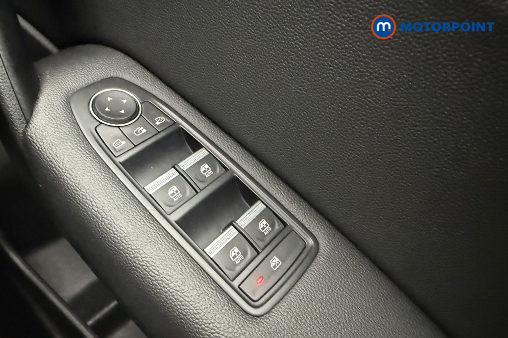 Renault Captur Techno Manual Petrol SUV - Stock Number (1642364) - 17th supplementary image