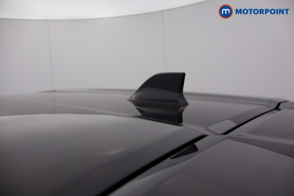 Nissan Juke N-Connecta Manual Petrol SUV - Stock Number (1642390) - 12th supplementary image