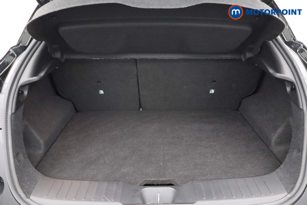 Nissan Juke N-Connecta Manual Petrol SUV - Stock Number (1642390) - 13th supplementary image
