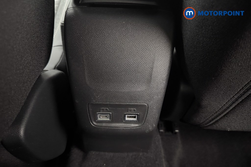 Peugeot 208 Allure Manual Petrol Hatchback - Stock Number (1642504) - 18th supplementary image