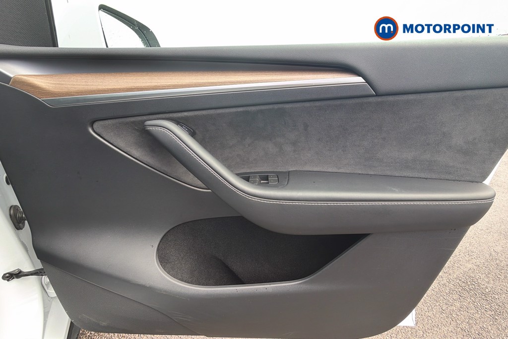 Tesla Model Y Rwd 5Dr Auto Automatic Electric SUV - Stock Number (1642545) - 19th supplementary image
