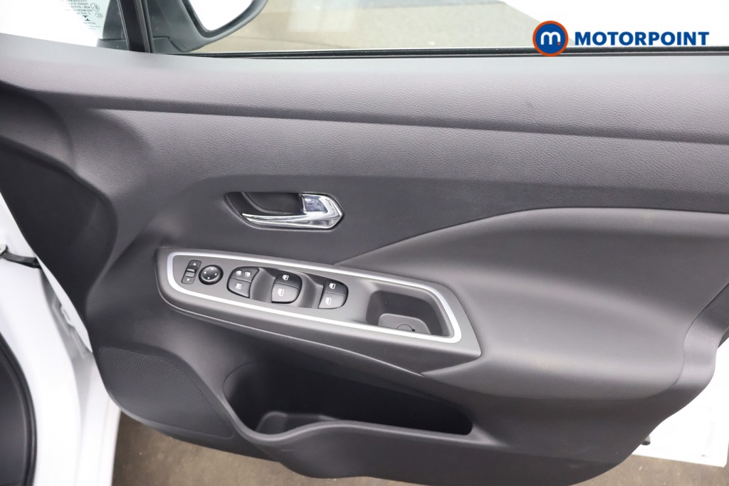 Nissan Micra Acenta Automatic Petrol Hatchback - Stock Number (1642655) - 11th supplementary image
