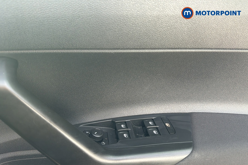 Volkswagen Taigo Life Manual Petrol SUV - Stock Number (1643573) - 19th supplementary image