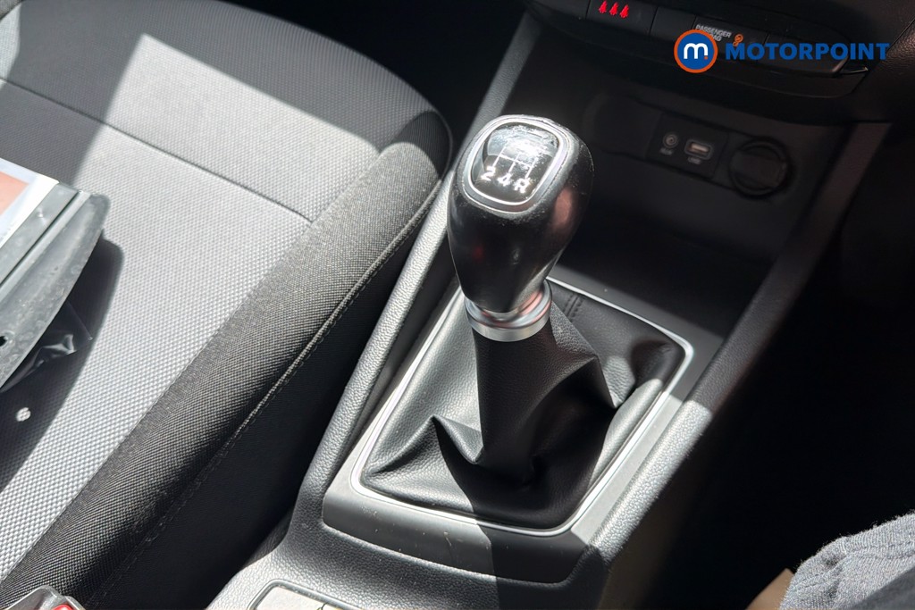 Hyundai I20 SE Manual Petrol Hatchback - Stock Number (1643710) - 15th supplementary image