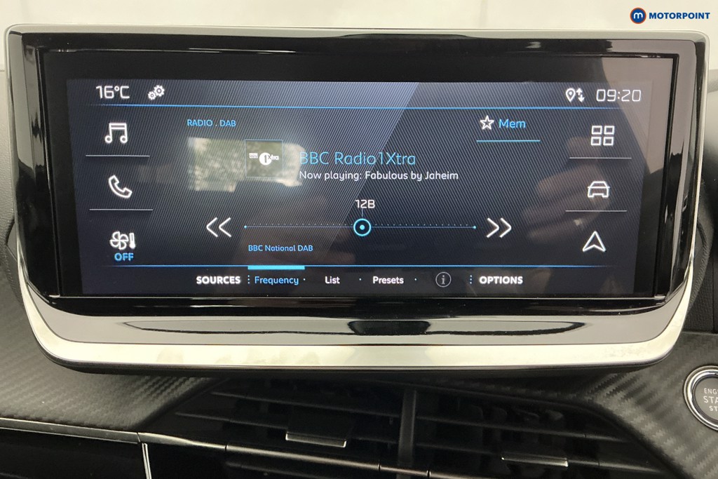 Peugeot 2008 Active Manual Petrol SUV - Stock Number (1643945) - 2nd supplementary image