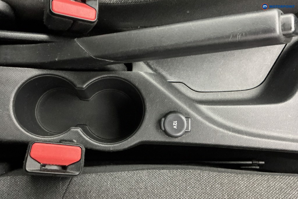 Peugeot 2008 Active Manual Petrol SUV - Stock Number (1643945) - 14th supplementary image