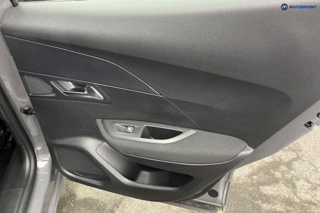 Peugeot 2008 Active Manual Petrol SUV - Stock Number (1643945) - 26th supplementary image