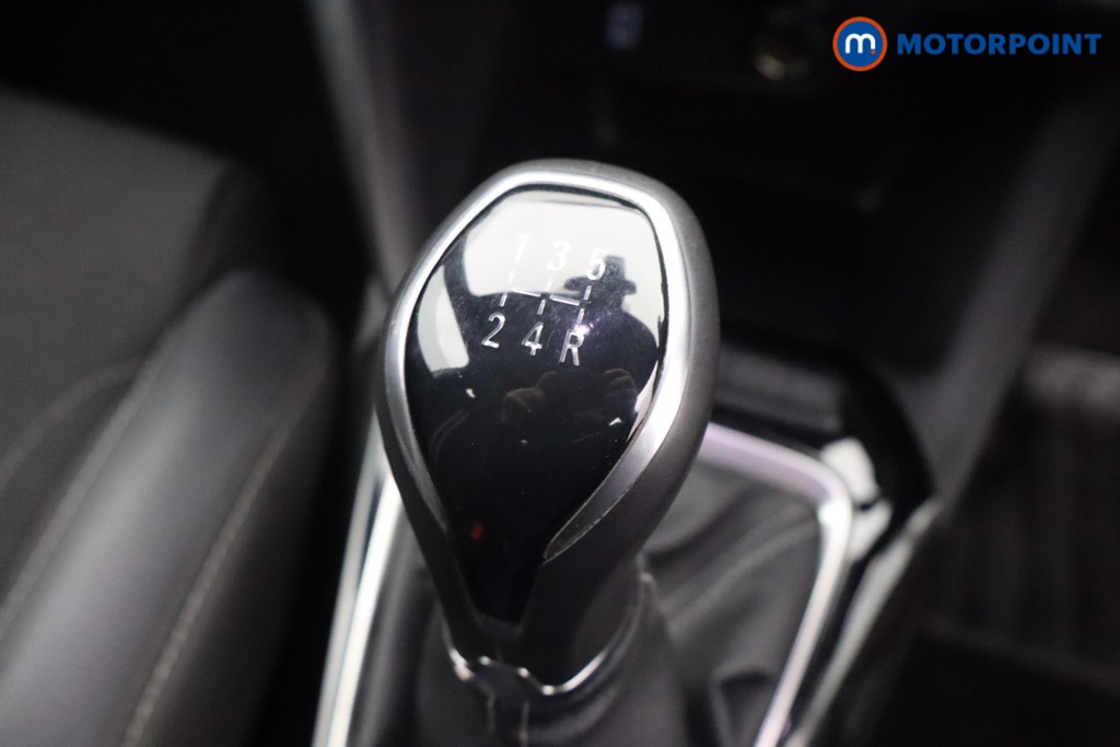 Vauxhall Corsa GS Manual Petrol Hatchback - Stock Number (1644028) - 4th supplementary image