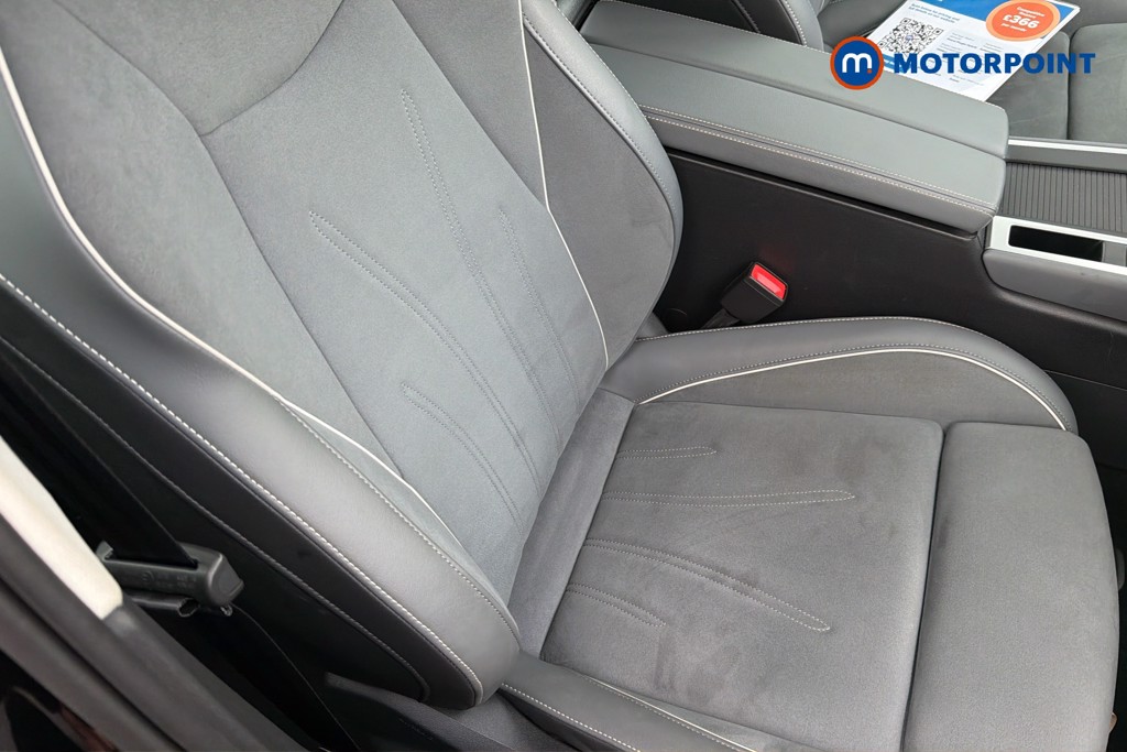 Volkswagen Passat Life Automatic Petrol Plug-In Hybrid Estate - Stock Number (1644309) - 22nd supplementary image