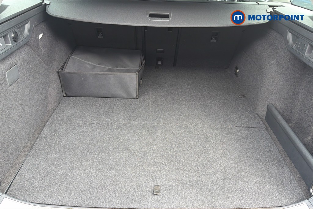 Volkswagen Passat Life Automatic Petrol Plug-In Hybrid Estate - Stock Number (1644309) - 33rd supplementary image