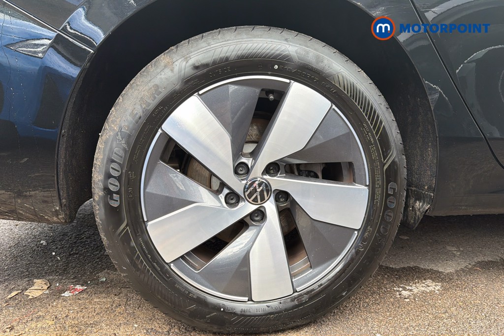 Volkswagen Passat Life Automatic Petrol Plug-In Hybrid Estate - Stock Number (1644309) - 49th supplementary image