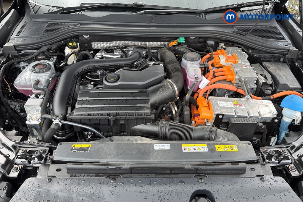 Volkswagen Passat Life Automatic Petrol Plug-In Hybrid Estate - Stock Number (1644309) - 51st supplementary image