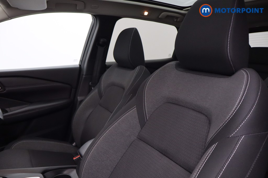 Nissan Qashqai N-Connecta Automatic Petrol-Electric Hybrid SUV - Stock Number (1644571) - 10th supplementary image