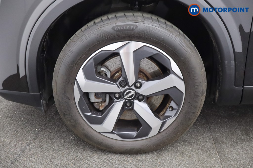 Nissan Qashqai N-Connecta Automatic Petrol-Electric Hybrid SUV - Stock Number (1644571) - 19th supplementary image
