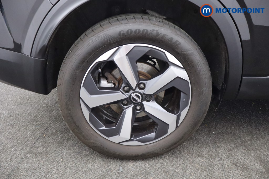 Nissan Qashqai N-Connecta Automatic Petrol-Electric Hybrid SUV - Stock Number (1644571) - 21st supplementary image