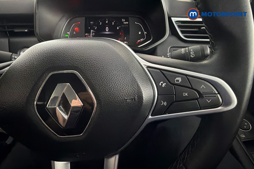 Renault Clio Evolution Manual Petrol Hatchback - Stock Number (1644600) - 4th supplementary image