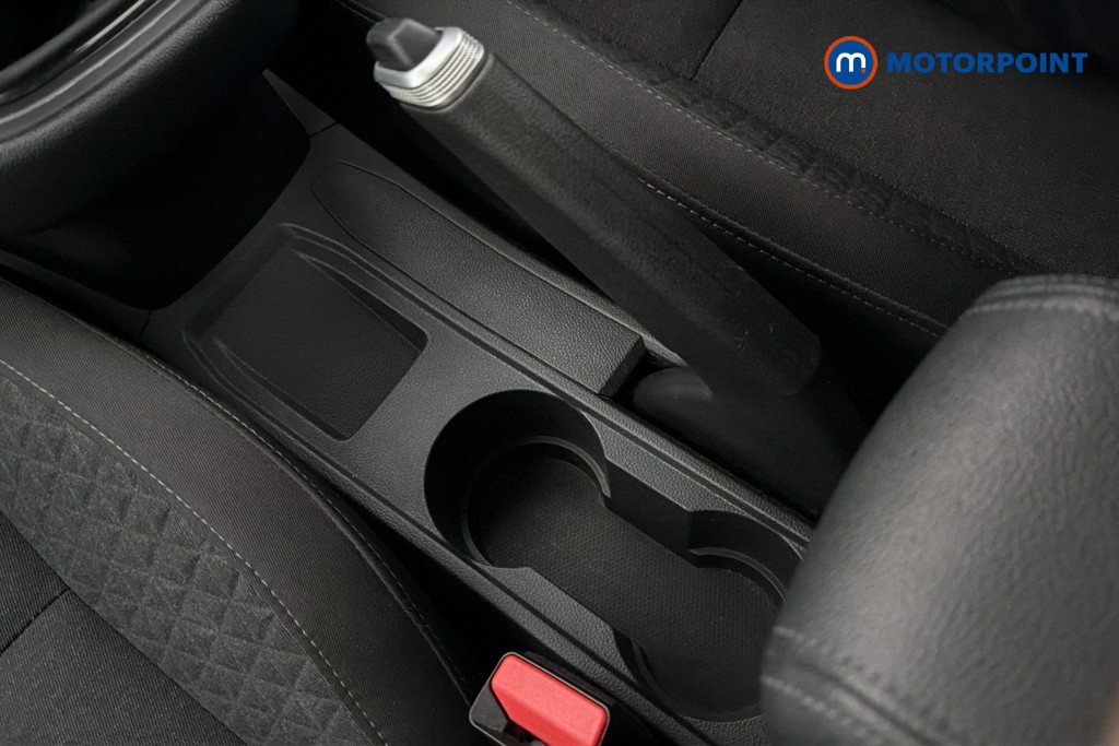 Renault Clio Evolution Manual Petrol Hatchback - Stock Number (1644600) - 16th supplementary image