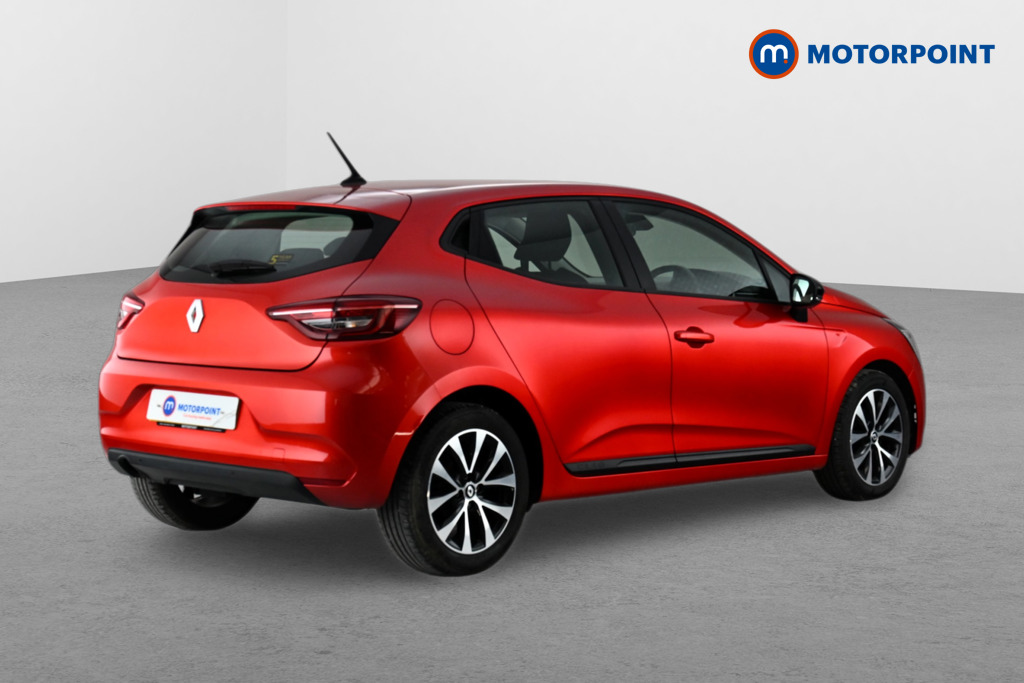 Renault Clio Evolution Manual Petrol Hatchback - Stock Number (1644600) - Drivers side rear corner
