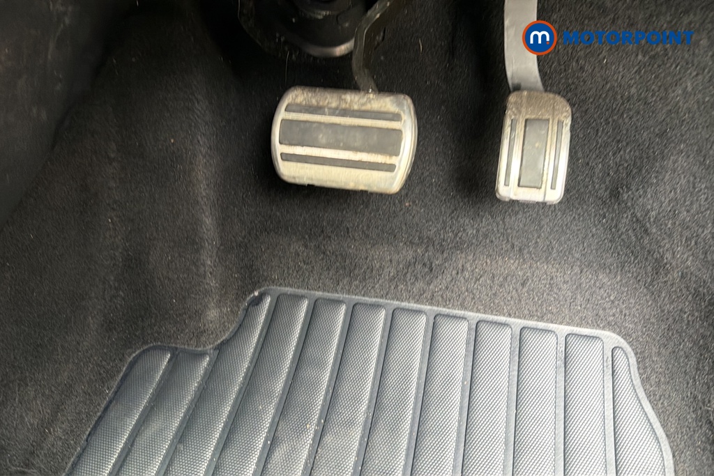 Peugeot 408 GT Automatic Petrol Hatchback - Stock Number (1644635) - 24th supplementary image
