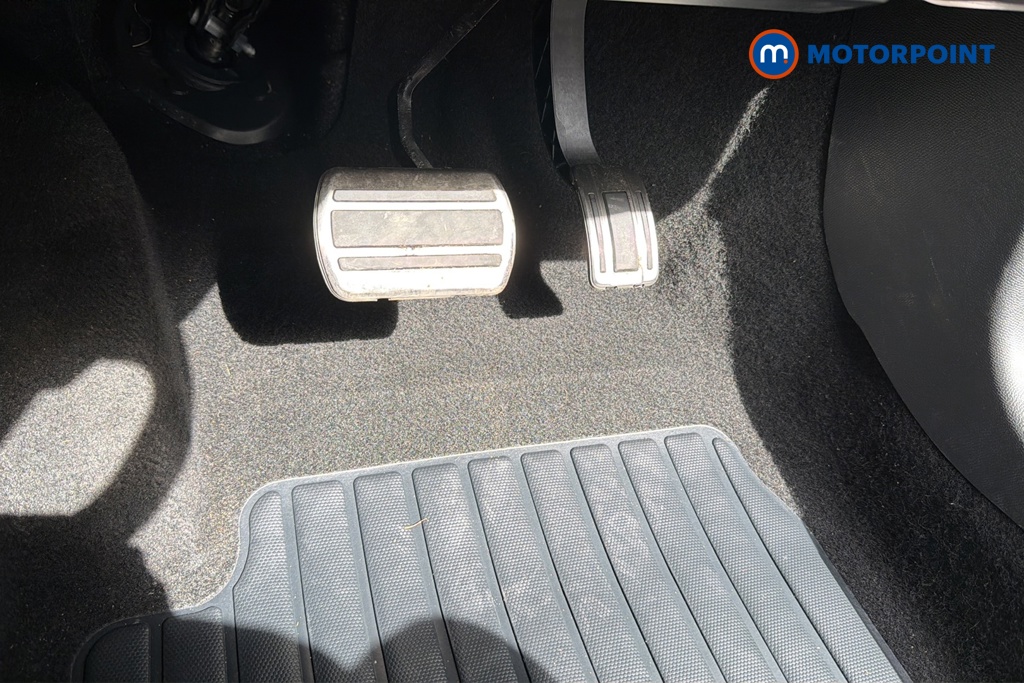 Peugeot 408 GT Automatic Petrol Hatchback - Stock Number (1644637) - 24th supplementary image