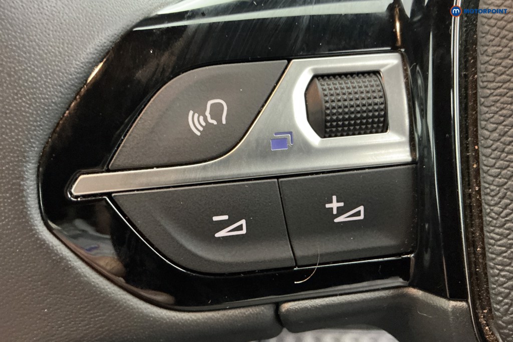 Peugeot 2008 Active Manual Petrol SUV - Stock Number (1644694) - 20th supplementary image