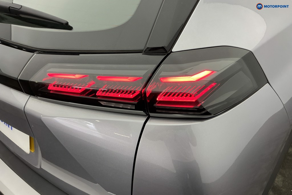 Peugeot 2008 Active Manual Petrol SUV - Stock Number (1644694) - 29th supplementary image