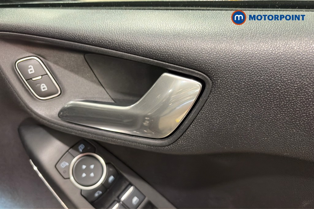 Ford Fiesta St-Line Edition Manual Petrol Hatchback - Stock Number (1644813) - 42nd supplementary image