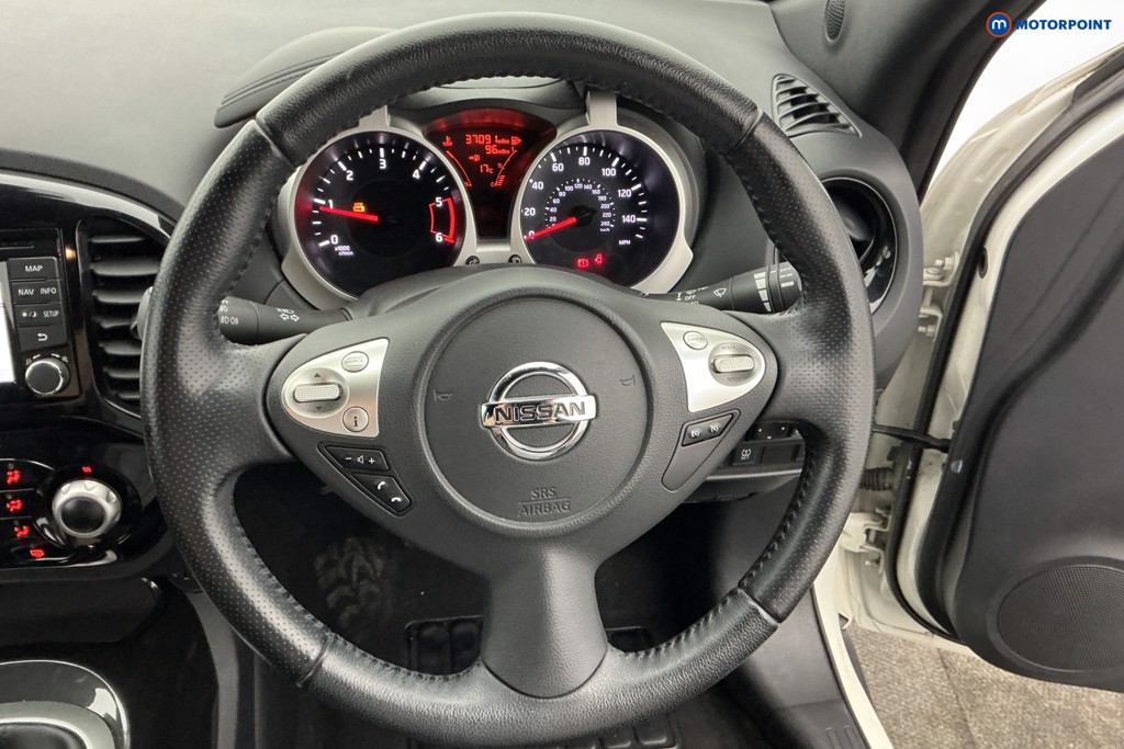 Nissan Juke N-Connecta Manual Diesel SUV - Stock Number (1645070) - 6th supplementary image