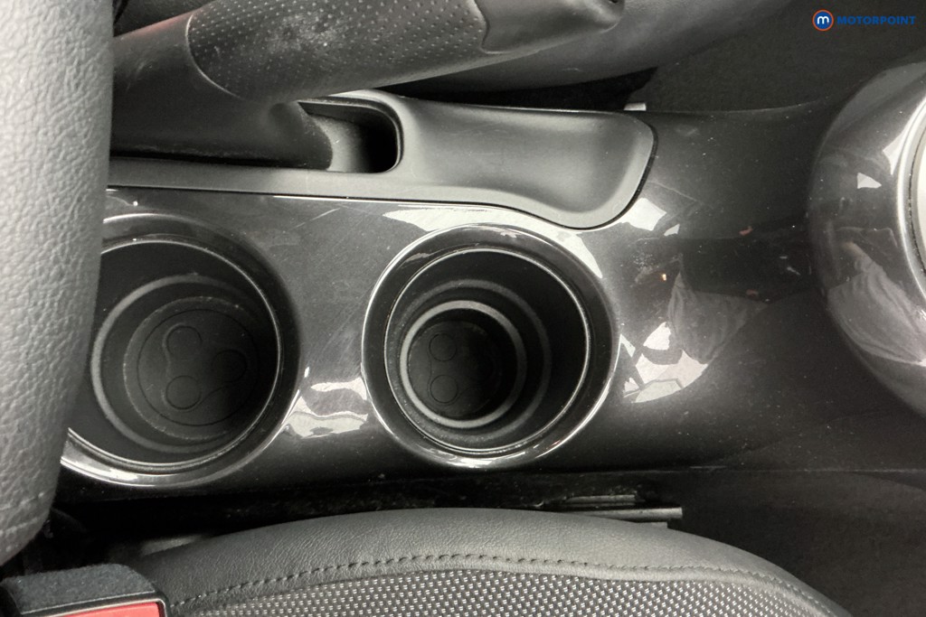 Nissan Juke N-Connecta Manual Diesel SUV - Stock Number (1645070) - 14th supplementary image